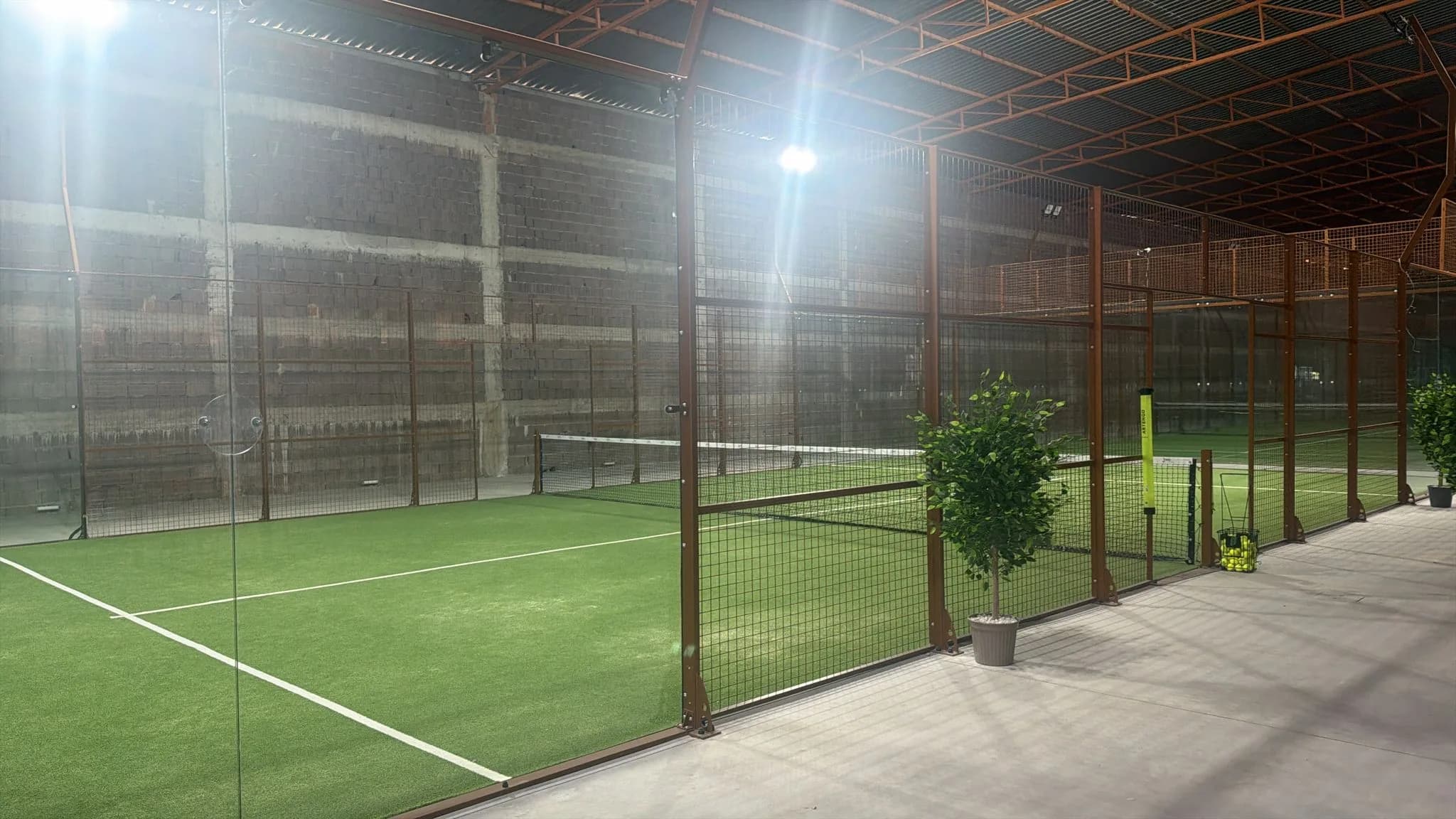 İzmir Bornova Fabrika kortları